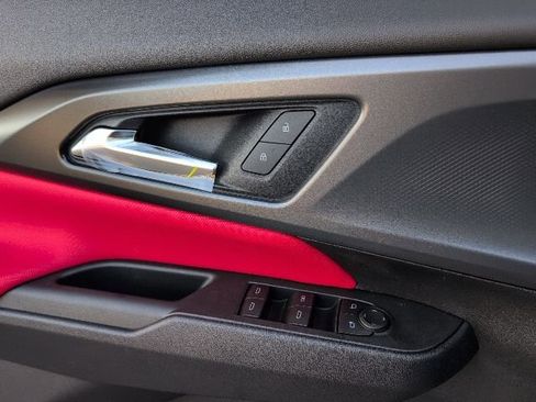 New 2026 Chevrolet Equinox EV RS image 16