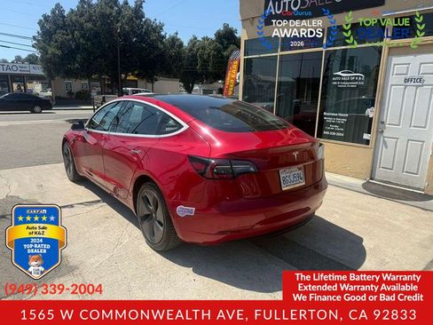 Used 2018 Tesla Model 3 Long Range RWD image 18