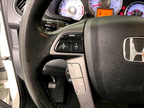 Used 2014 Honda Pilot Touring image 23