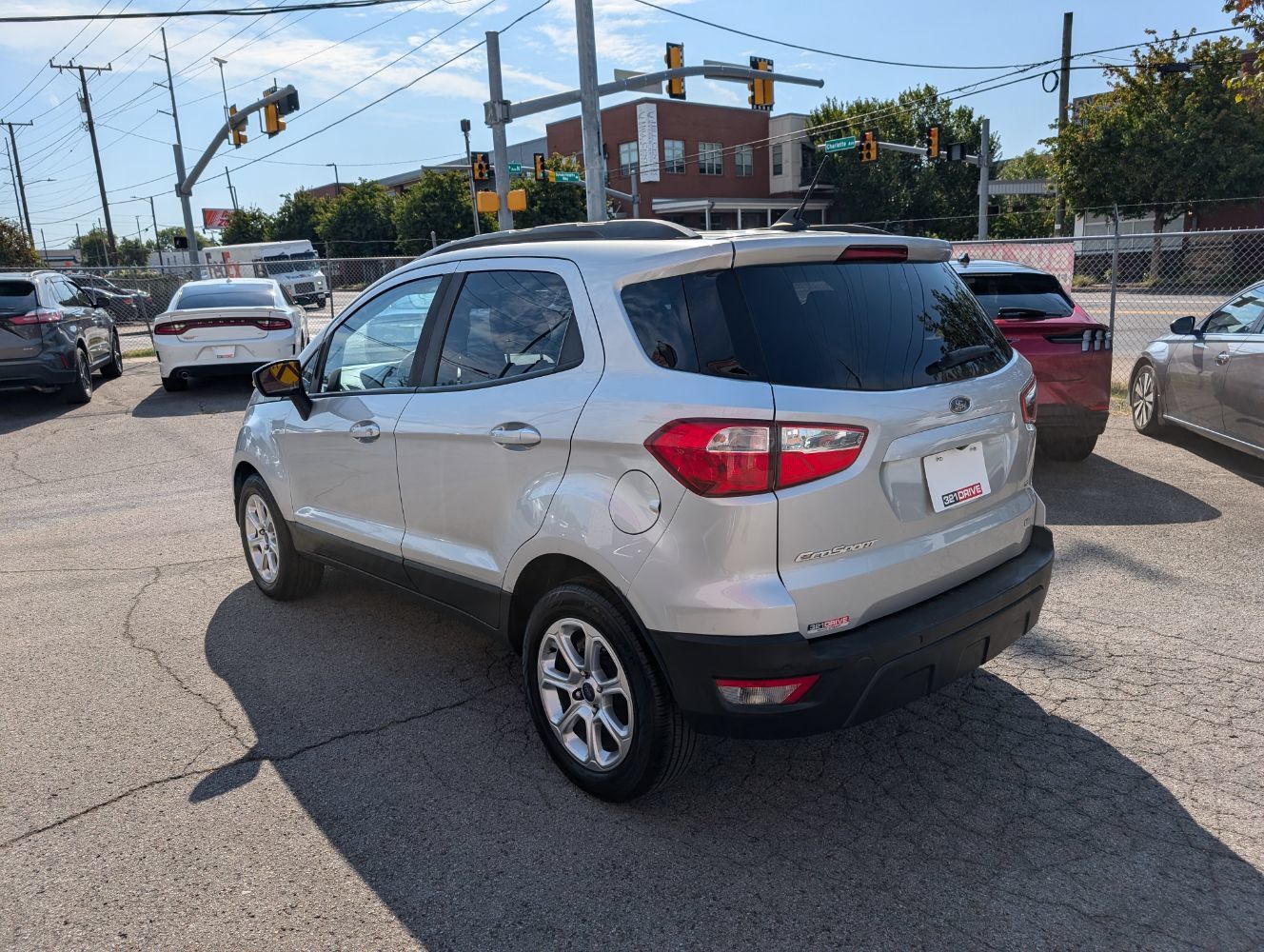 Used 2020 Ford EcoSport SE w/ SE Convenience Package FWD image 8