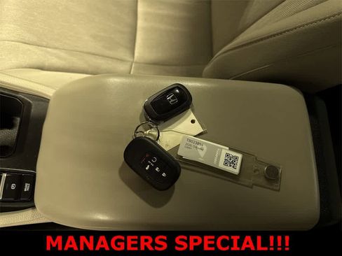 Used 2023 Honda Accord EX image 31