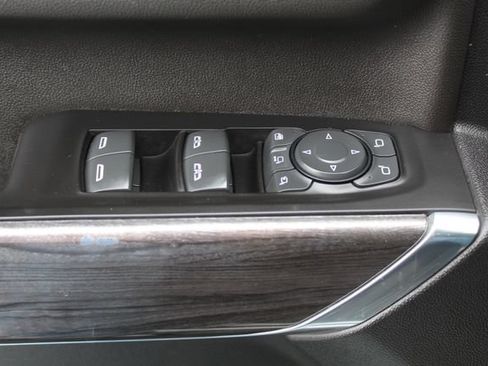 Used 2022 Chevrolet Silverado 2500 LTZ w/ LTZ Convenience Package AWD/4WD image 40