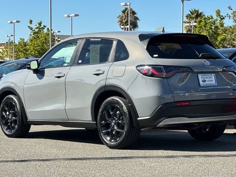 Used 2024 Honda HR-V Sport image 6