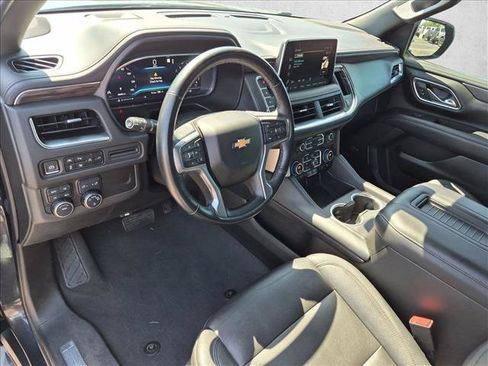 Used 2022 Chevrolet Tahoe LT w/ Luxury Package AWD/4WD image 14