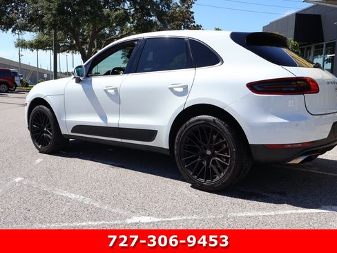 Used 2018 Porsche Macan AWD/4WD image 7