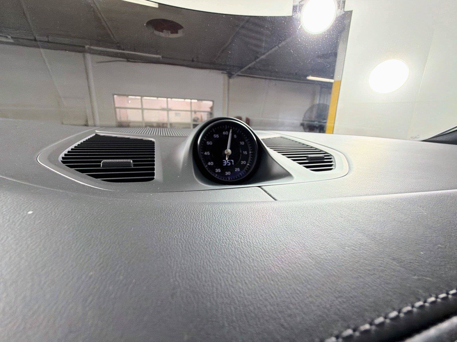 Certified 2026 Porsche Cayenne AWD/4WD image 24
