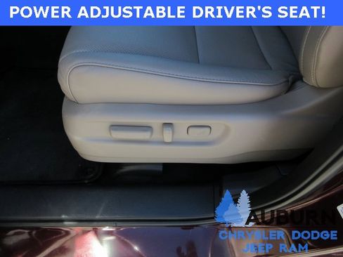 Used 2016 Honda Pilot Elite image 16