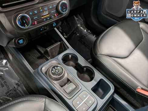 Used 2023 Ford Maverick Lariat w/ Lariat Luxury Package AWD/4WD image 14