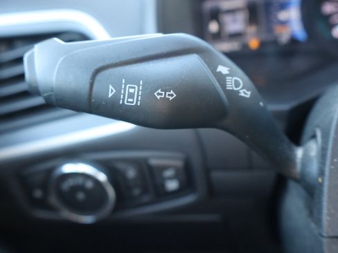 Used 2024 Ford Edge SEL w/ Convenience Package image 16