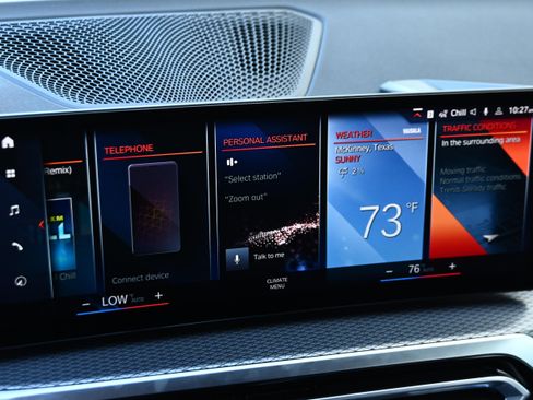 Certified 2024 BMW 330i 330i w/ M Sport Package image 18