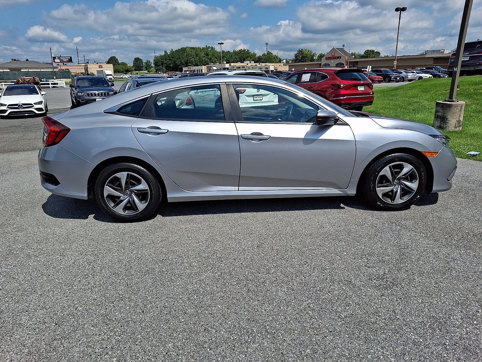 Used 2020 Honda Civic LX image 7