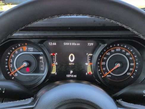 Used 2025 Jeep Gladiator Sport AWD/4WD image 26