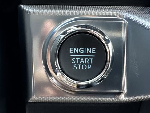 New 2026 Ford F150 Lariat w/ Equipment Group 502A High image 21