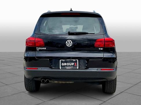 Used 2016 Volkswagen Tiguan SE image 5
