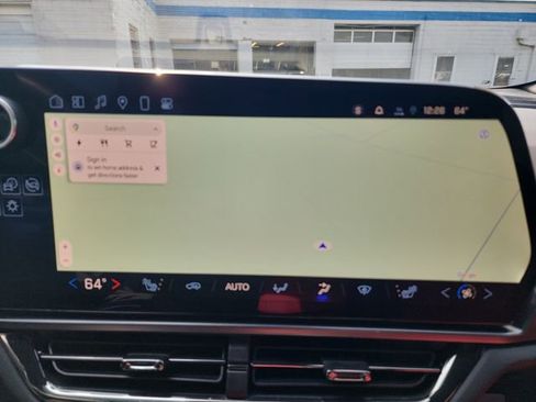 Used 2025 Chevrolet Equinox EV RS image 25