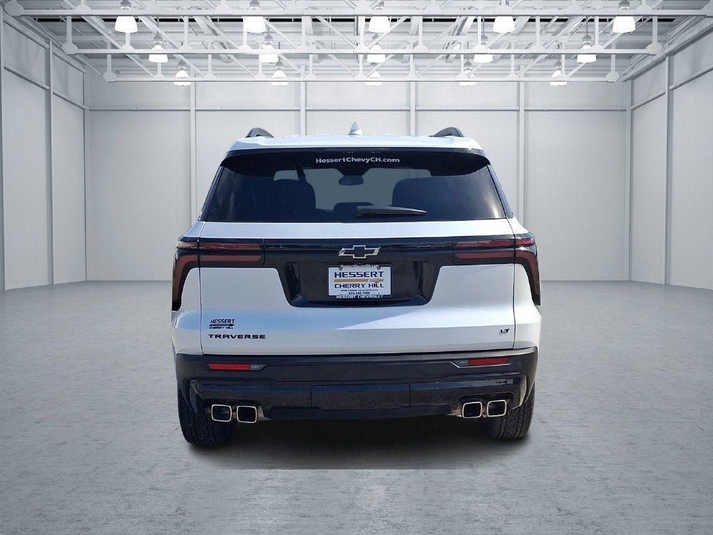 Certified 2024 Chevrolet Traverse LT w/ Midnight/Sport Edition FWD image 6