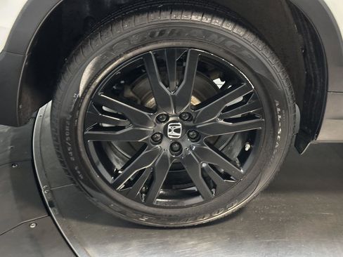 Used 2021 Honda Pilot Special Edition image 16