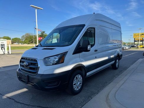 Certified 2022 Ford E-Transit 148 High Roof w/ Load Area Protection Package RWD image 19