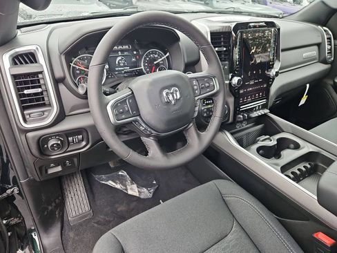 New 2026 RAM 1500 Big Horn AWD/4WD image 13