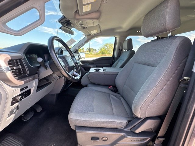Used 2025 Ford F150 XLT w/ Equipment Group 301A Standard RWD image 2