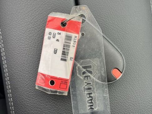 Certified 2025 Mercedes-Benz C 300 Sedan image 27