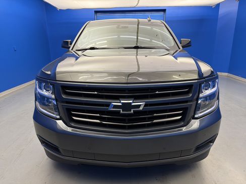 Used 2019 Chevrolet Tahoe Premier image 3