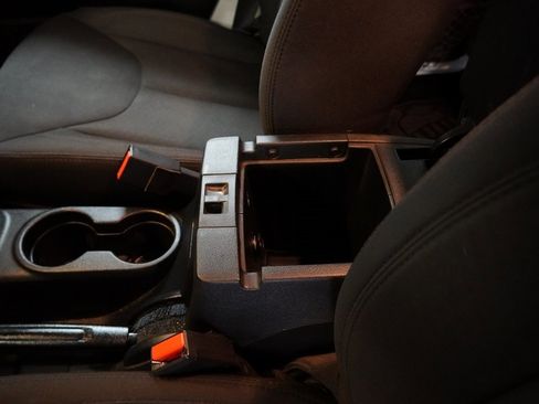 Used 2015 Jeep Wrangler Unlimited Sport w/ Quick Order Package 24S image 22