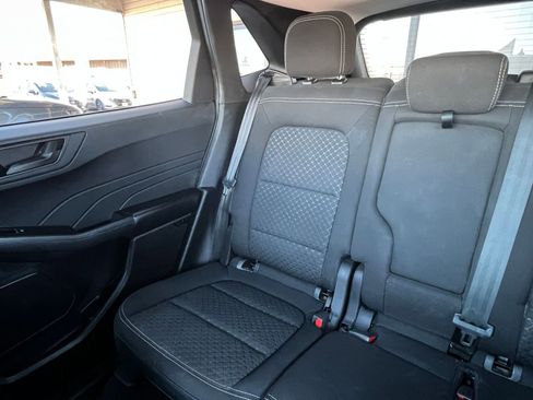 Used 2023 Ford Escape Active image 39