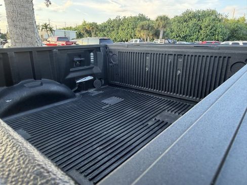 Used 2018 Ford F150 Lariat w/ Equipment Group 502A Luxury image 30