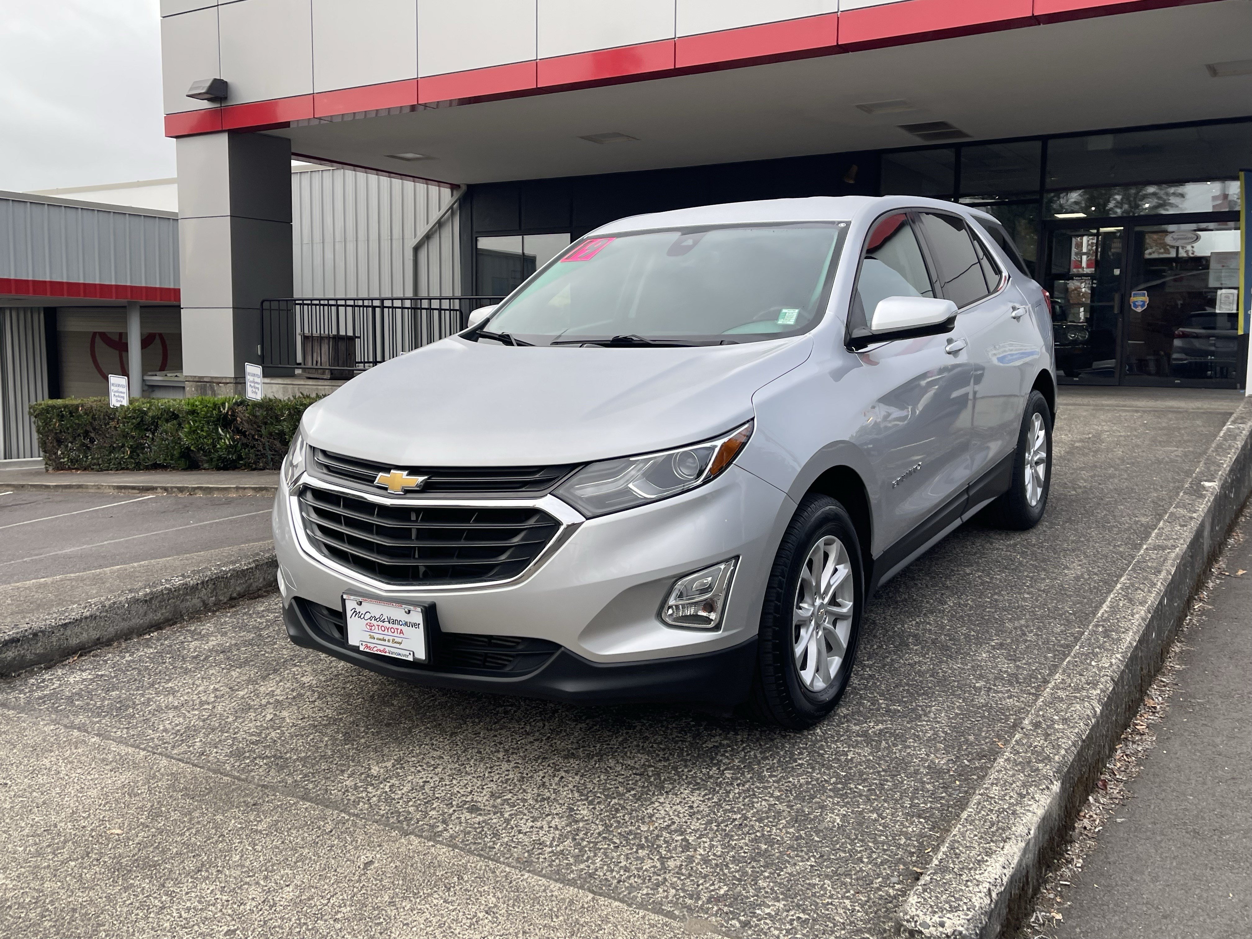 Used 2019 Chevrolet Equinox LT AWD/4WD image 3