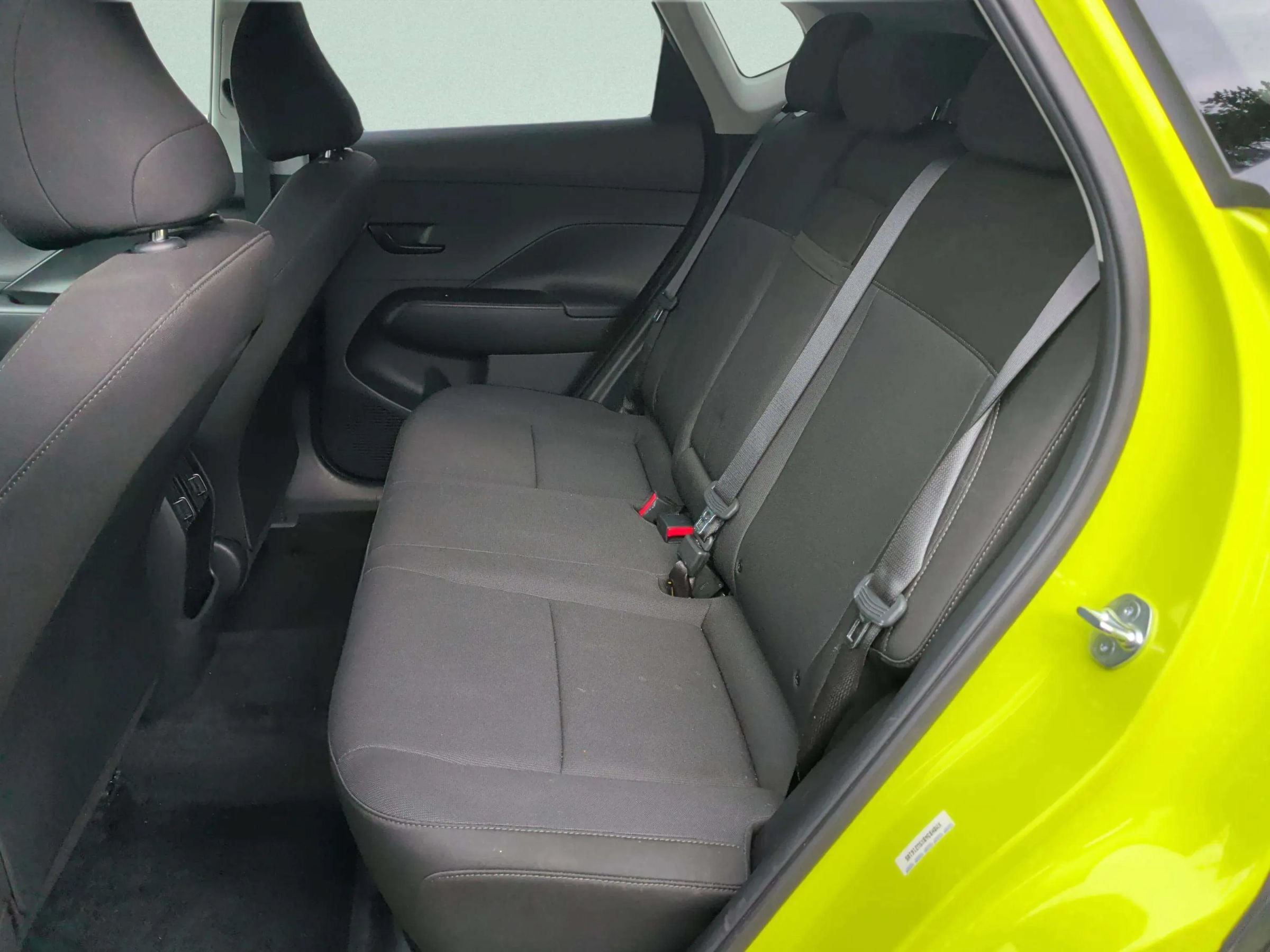 Used 2025 Hyundai Kona SEL FWD image 27