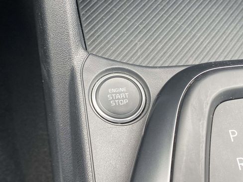 Used 2025 Kia K4 FWD image 26