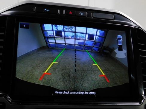 Used 2022 Ford F250 Lariat w/ Black Appearance Pkg image 56