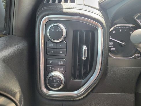 Used 2021 GMC Sierra 1500 SLT AWD/4WD image 21