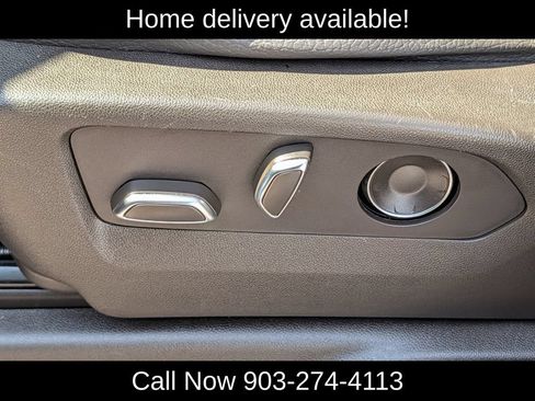 Used 2021 GMC Yukon Denali w/ Denali Premium Package RWD image 30