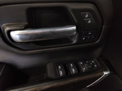 Used 2022 GMC Sierra 1500 Denali w/ Denali Reserve Package image 32