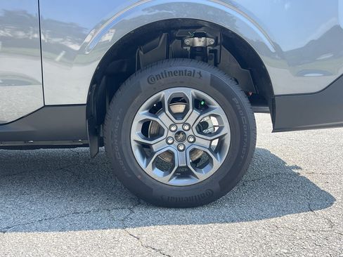 New 2026 Ford Maverick XLT w/ XLT Luxury Package FWD image 26