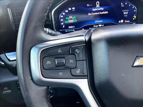 Used 2022 Chevrolet Silverado 1500 LT AWD/4WD image 18