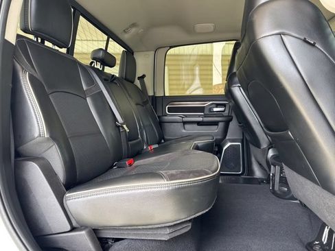 Used 2024 RAM 2500 Laramie AWD/4WD image 30