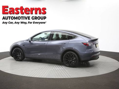 Used 2022 Tesla Model Y Long Range AWD/4WD image 58