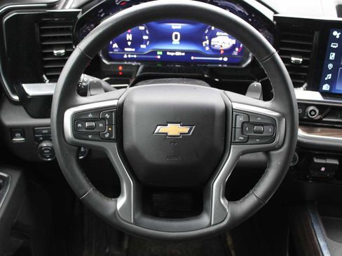 Used 2025 Chevrolet Silverado 1500 LT w/ Safety Package image 8