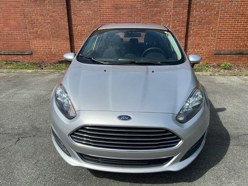 Used 2019 Ford Fiesta SE FWD image 8