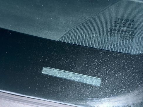 Used 2012 Toyota Prius V Two image 31