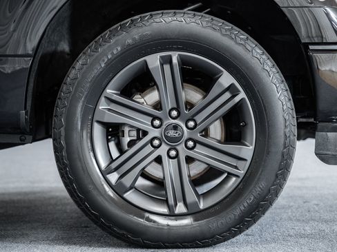 Used 2023 Ford F150 Lariat w/ Equipment Group 502A High image 18