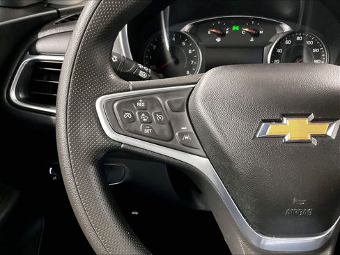 Used 2022 Chevrolet Equinox LT w/ LPO, Floor Liner Package image 22