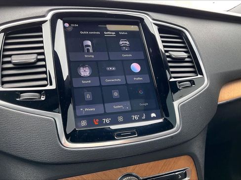 Used 2024 Volvo XC90 T8 Plus w/ Protection Package Premier image 39