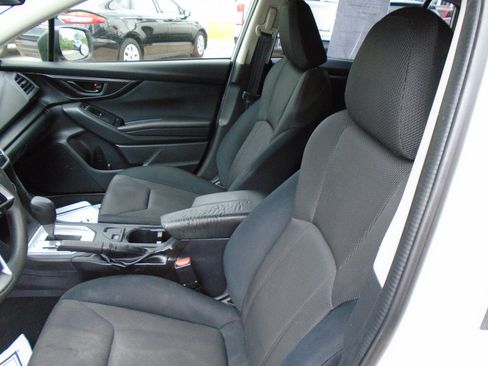 Used 2023 Subaru Crosstrek 2.0i AWD/4WD image 13