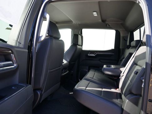 Used 2024 Chevrolet Silverado 1500 LT Trail Boss w/ LT Trail Boss Premium Package image 20