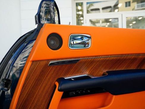 Used 2016 Rolls-Royce Dawn image 82