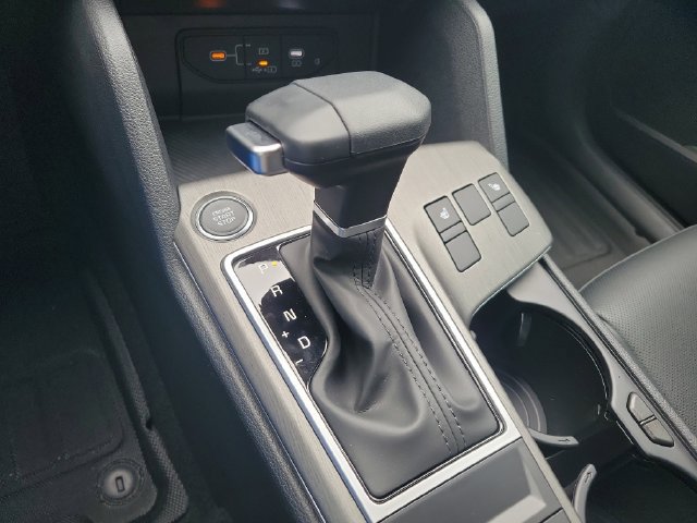 New 2026 Kia Sportage SX FWD image 30
